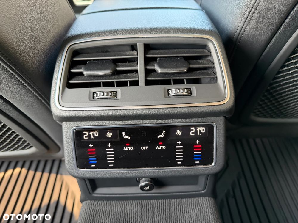 Audi A7 Sportback - 13