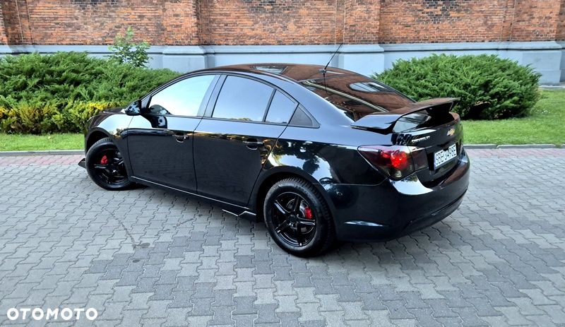 Chevrolet Cruze 1.8 LT+ - 17