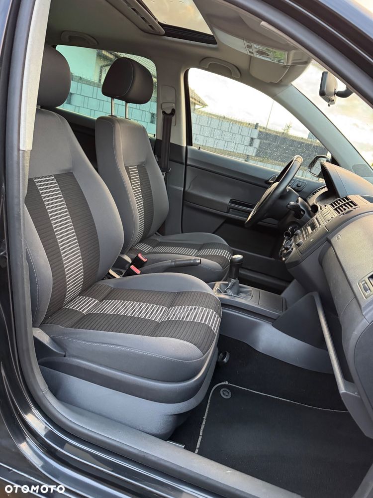 Volkswagen Polo 1.4 Tour - 18