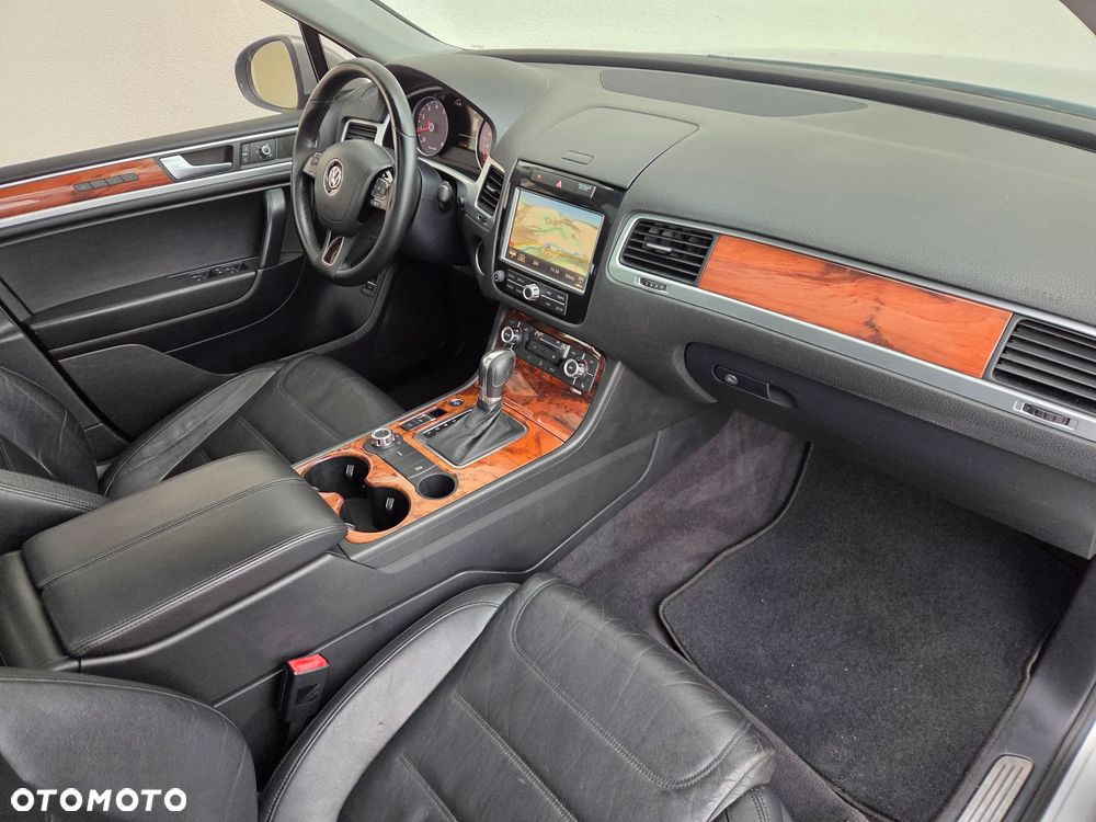 Volkswagen Touareg - 10