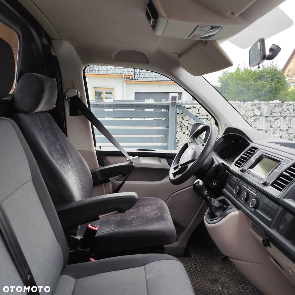 Volkswagen Transporter T6 - 15