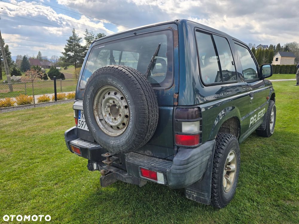 Mitsubishi Pajero 2.5 TD GL - 3