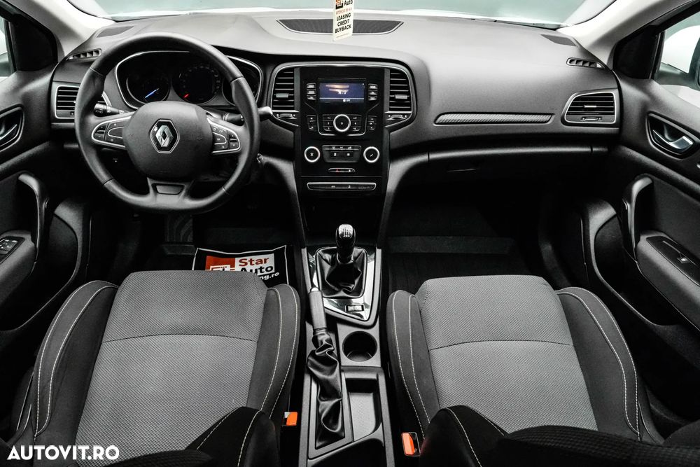 Renault Megane TCe 140 GPF EQUILIBRE - 8