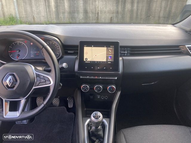 Renault Clio 1.0 TCe Exclusive - 20