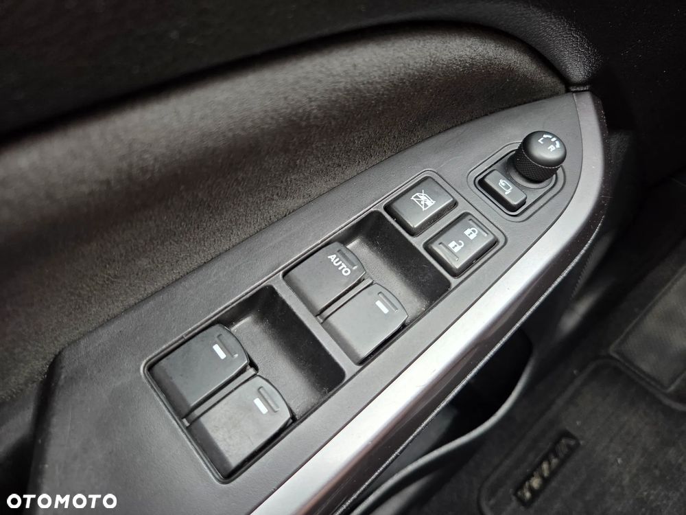 Suzuki Vitara 1.4 Boosterjet Hybrid Automatik Comfort - 37