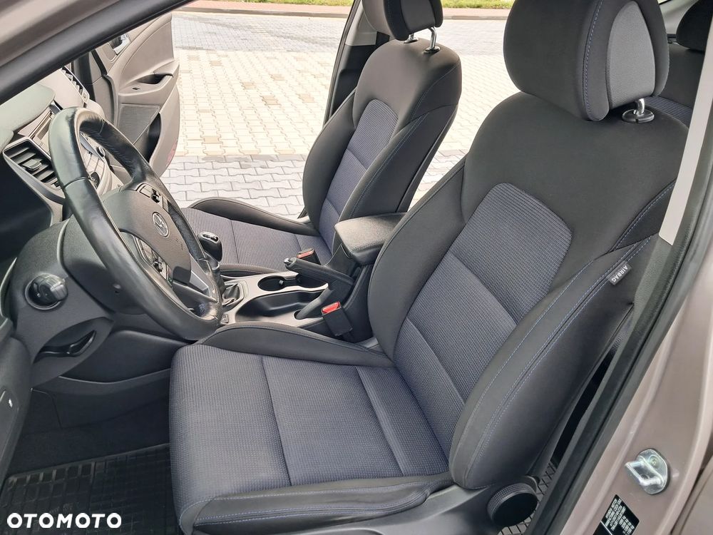 Hyundai Tucson 1.6 GDI BlueDrive Style 2WD - 22
