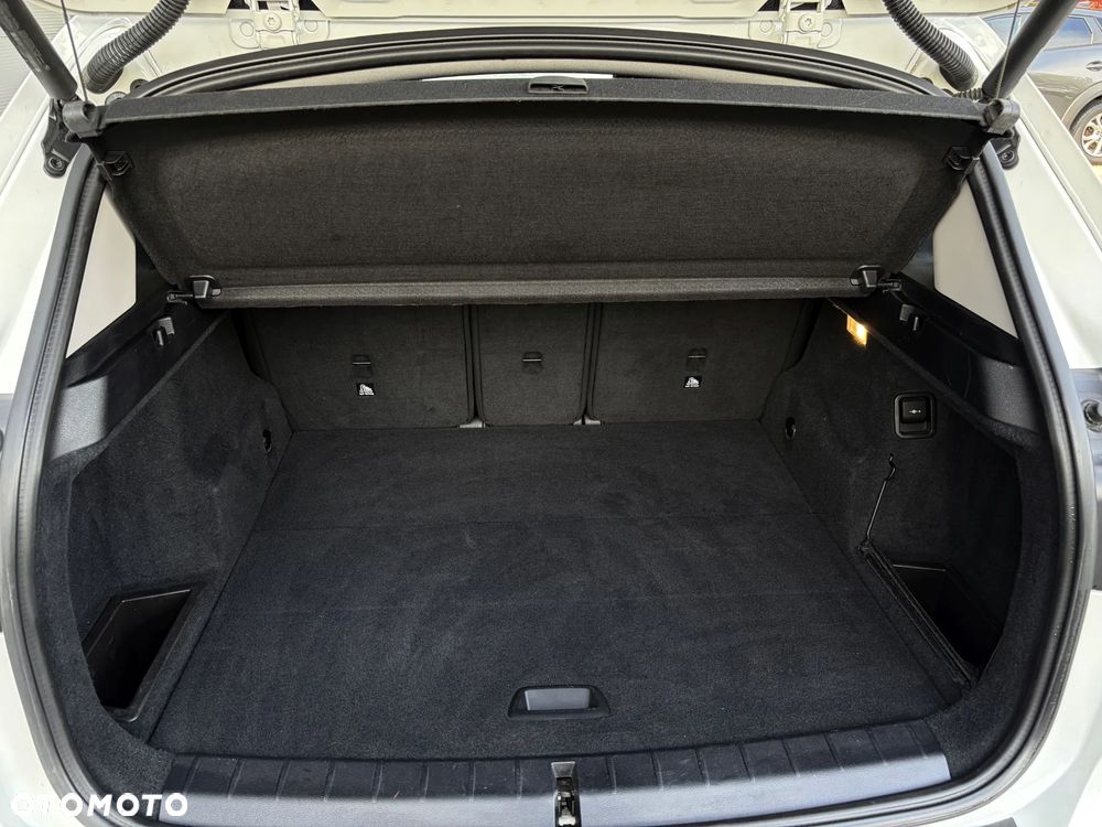 BMW X1 sDrive20d Advantage - 34