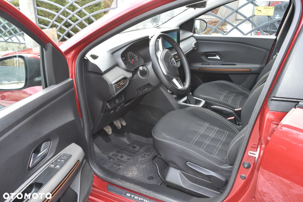 Dacia Sandero Stepway 1.0 TCe Laureate S&S - 4