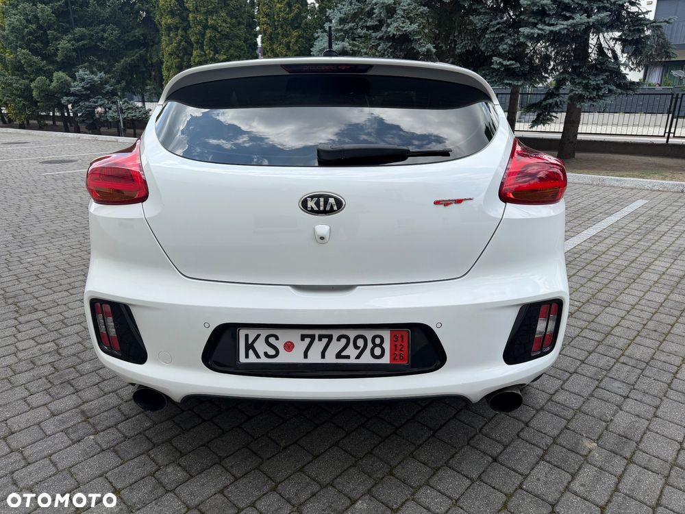 Kia Ceed 1.6 T-GDI GT-Challenge - 12