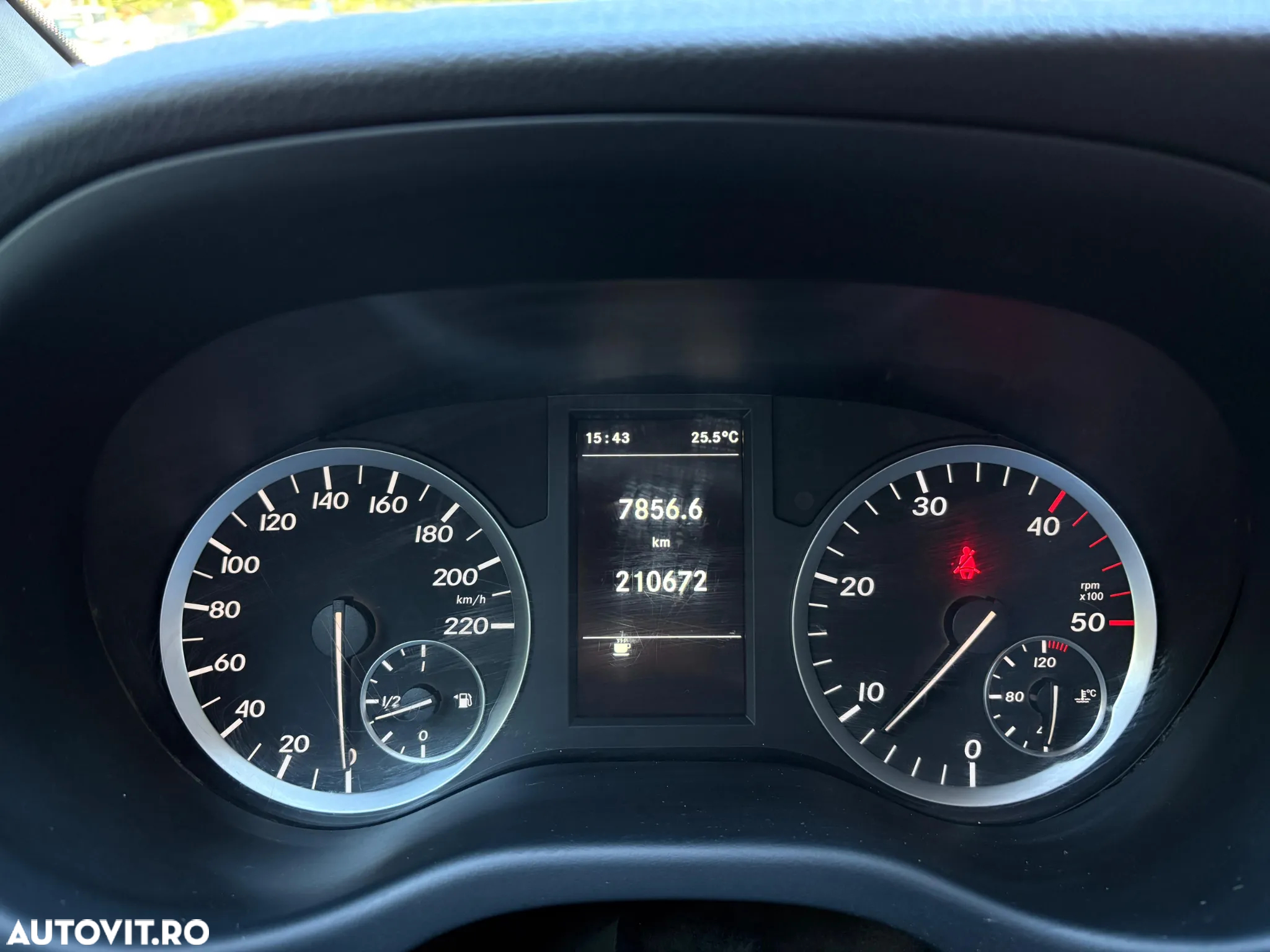 Mercedes-Benz Vito - 16