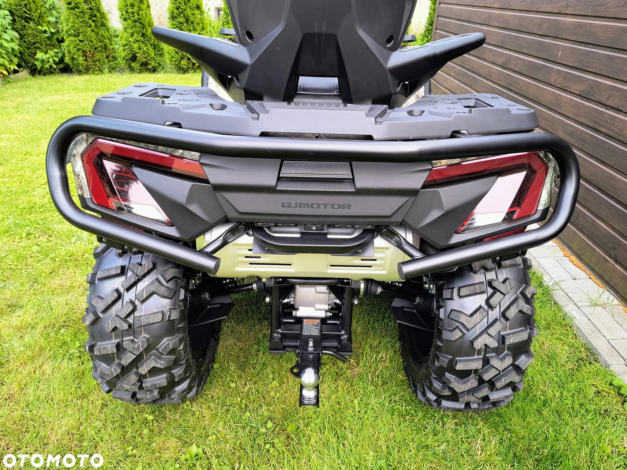 QJMOTOR SFA 600 - 10