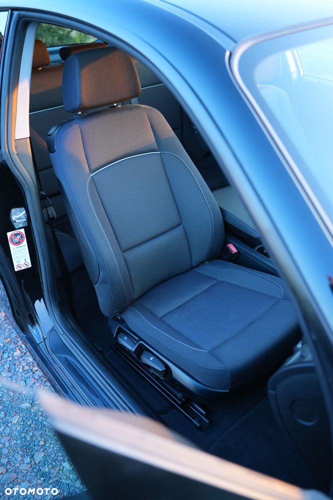 BMW Seria 1 116i - 4