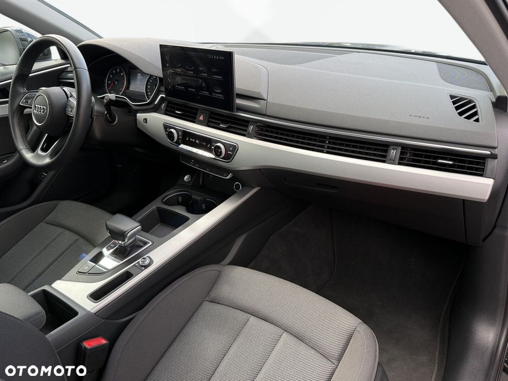 Audi A4 Limousine 35 TFSI mHEV S Line S tronic - 16