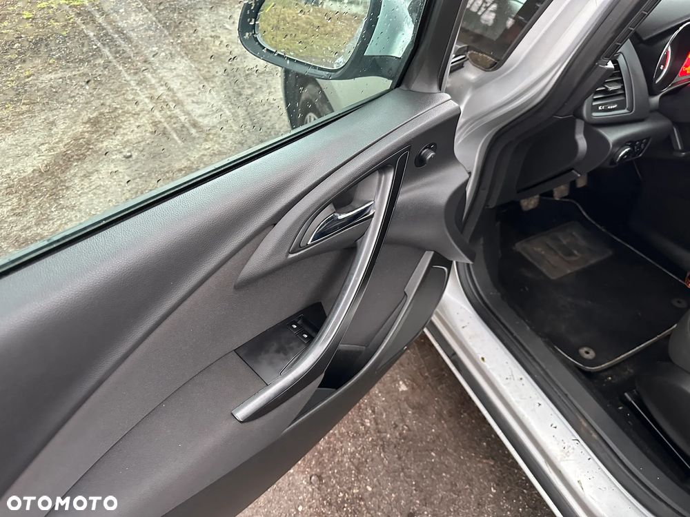 Opel Astra 1.7 CDTI Caravan DPF Selection - 12