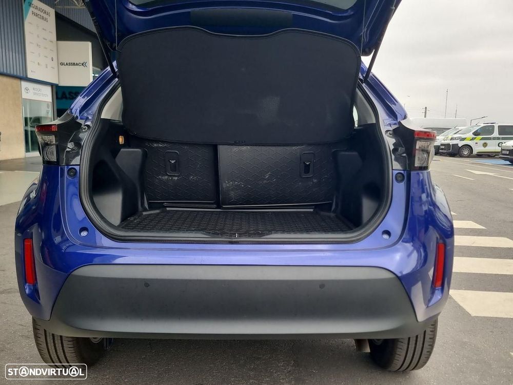 Toyota Yaris Cross 1.5 HDF Comfort Plus - 11