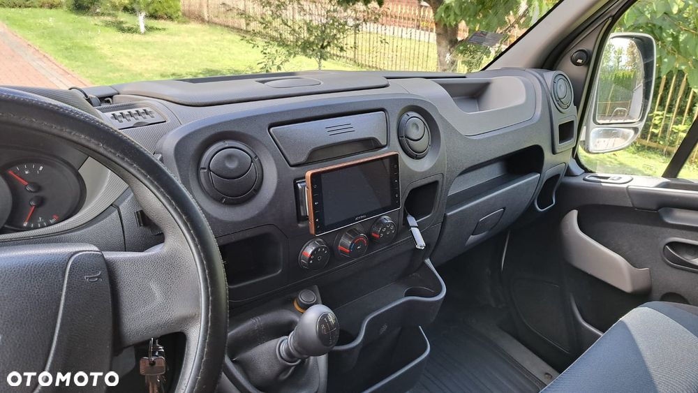 Renault Master - 10