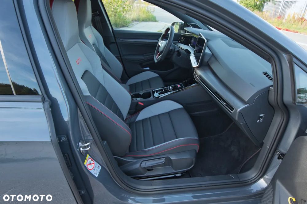 Volkswagen Golf 2.0 TSI GTI DSG - 17
