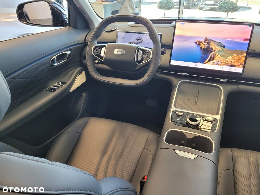 Geely Starray - 25