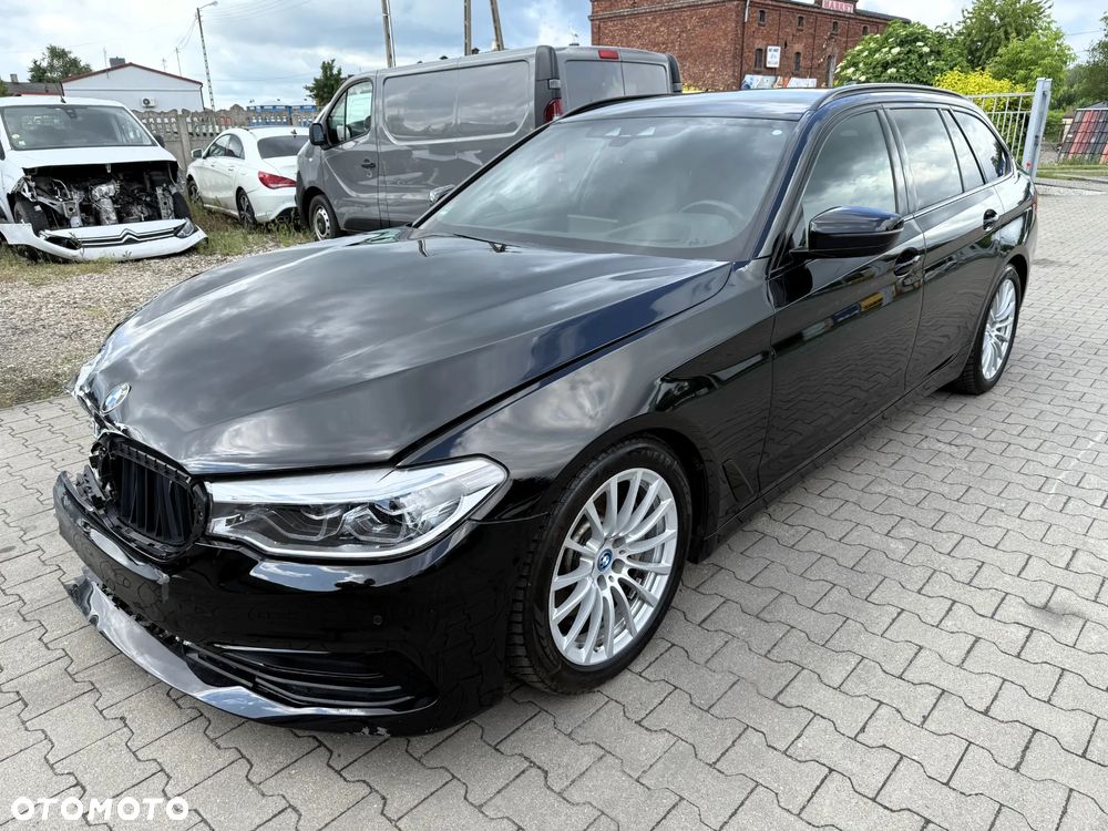 BMW Seria 5 530d xDrive Sport Line sport - 6
