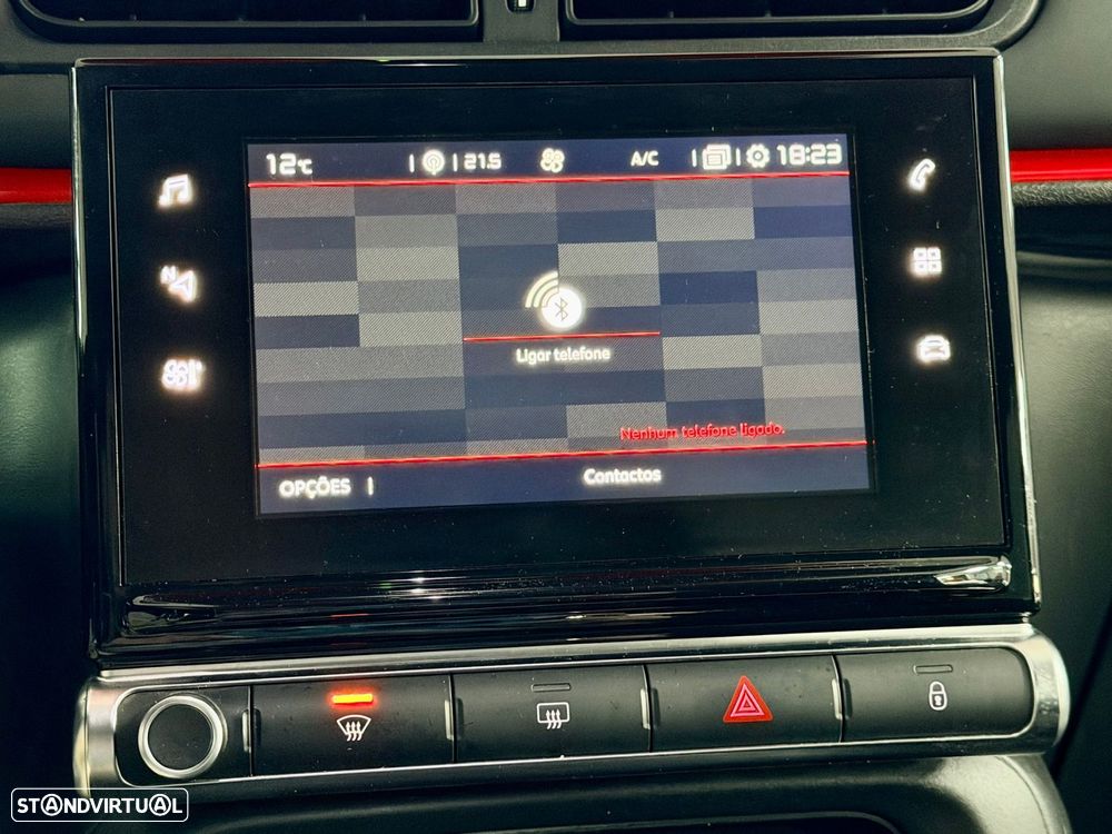 Citroën C3 1.2 PureTech Shine - 26