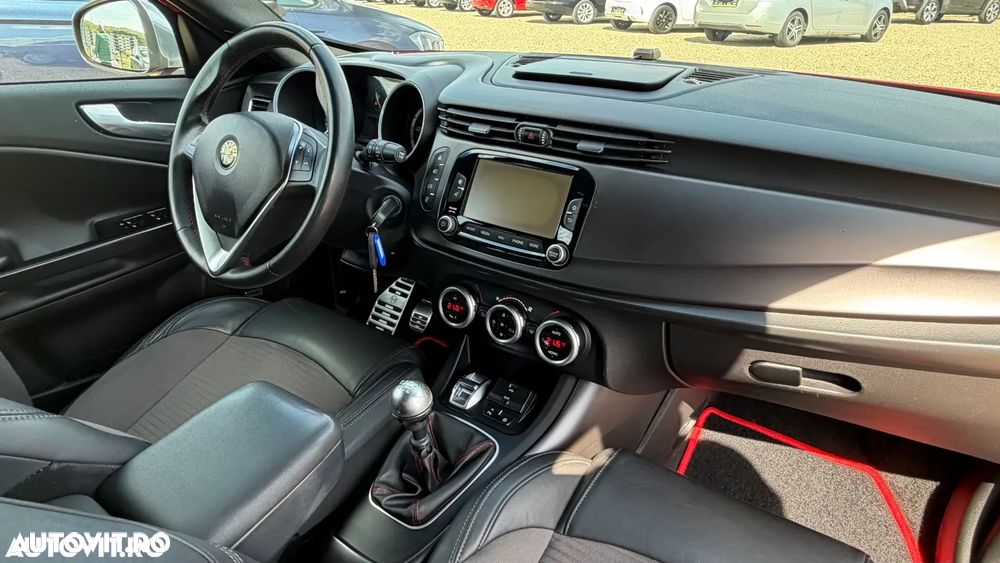 Alfa Romeo Giulietta 2.0 JTDM 16V Sport - 16