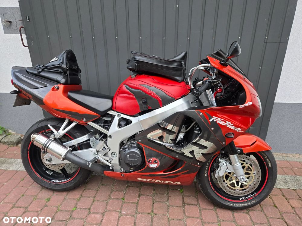 Honda CBR - 1