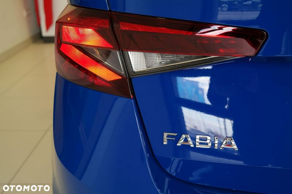Skoda Fabia - 10