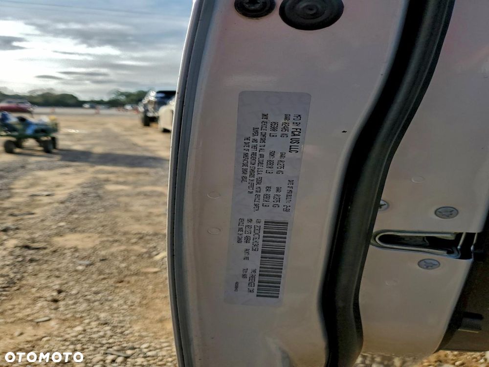 Dodge Charger 5.7 R/T - 13