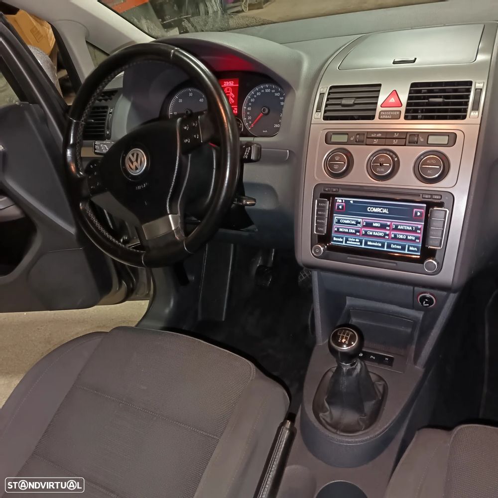 VW Touran 2.0 TDI DPF Highline - 7