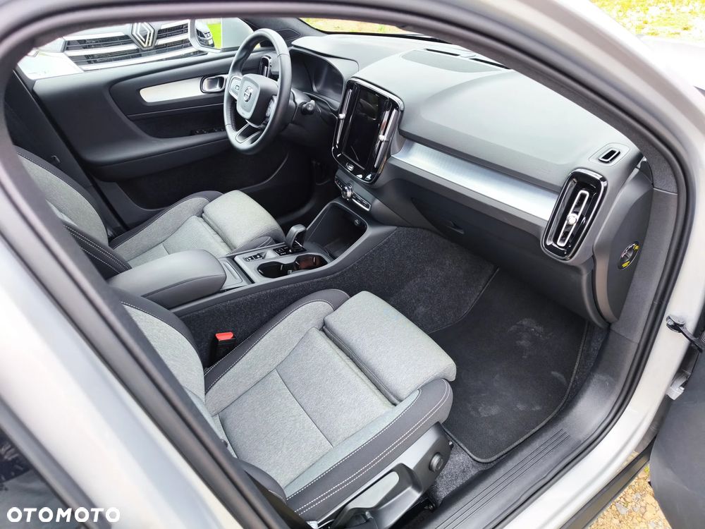 Volvo XC 40 - 9