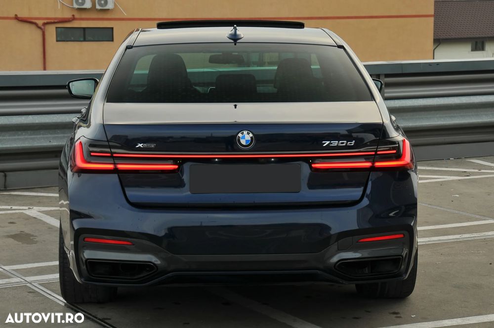 BMW Seria 7 730d xDrive MHEV - 10