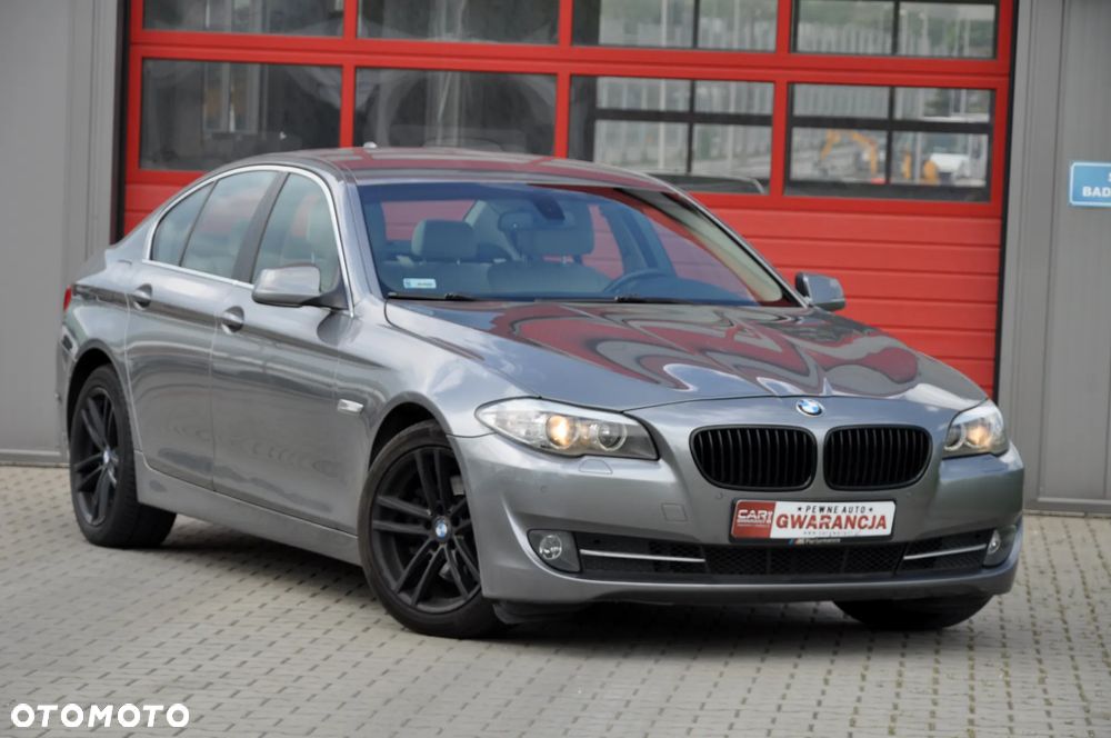 BMW Seria 5 520d Luxury Line - 6