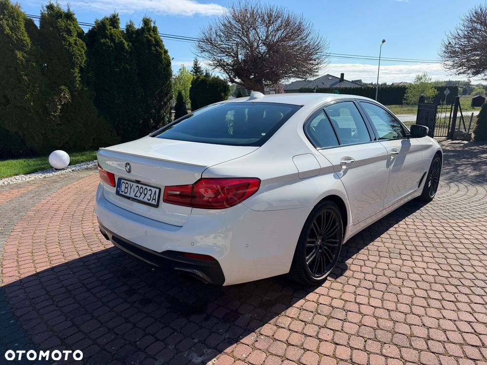 BMW Seria 5 530i xDrive - 4