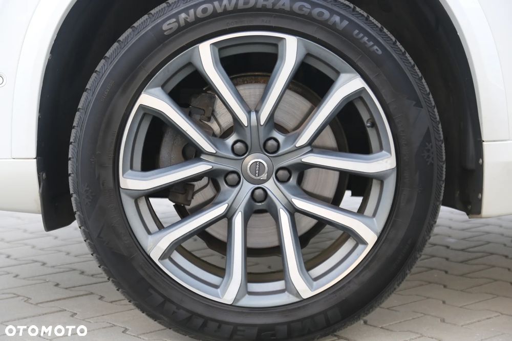 Volvo XC 90 D5 AWD Inscription 7os - 26