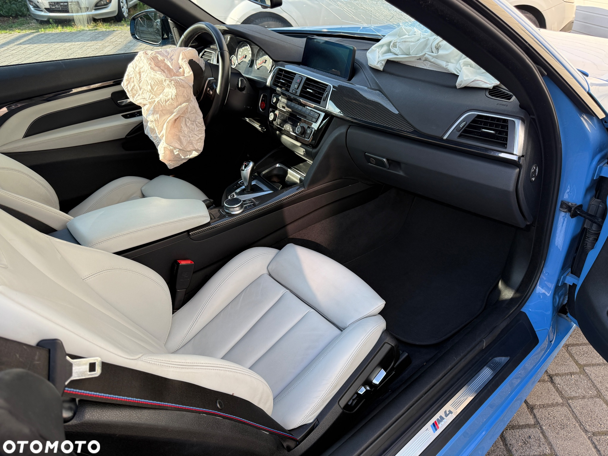 BMW M4 Cabrio DKG Competition - 31