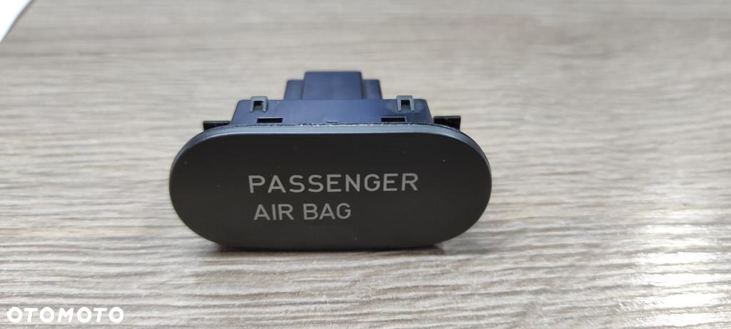 LAMPKA KONTROLKA AIRBAG 5P0919235B ALTEA TOLEDO III - 1