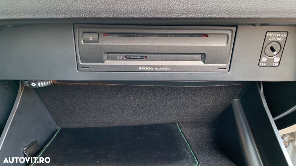 Skoda Octavia 1.4 TSI STYLE - 14