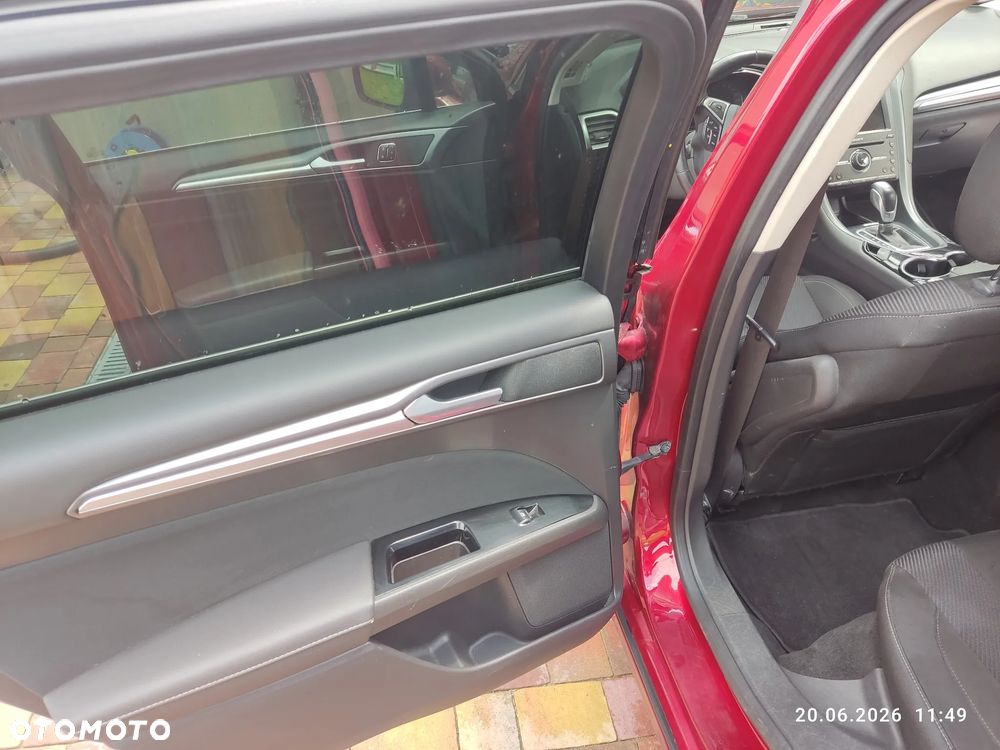 Ford Mondeo - 22