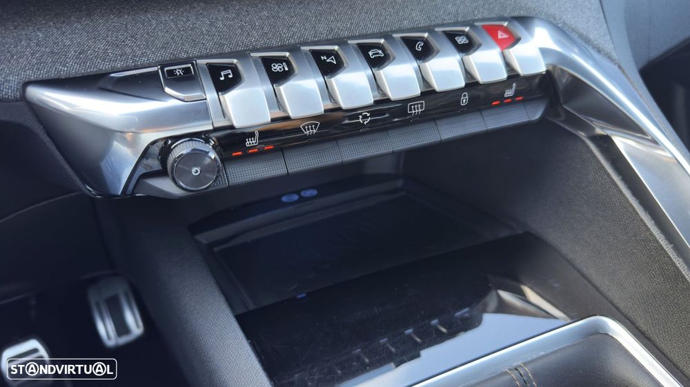 Peugeot 5008 1.6 BlueHDi GT Line - 28