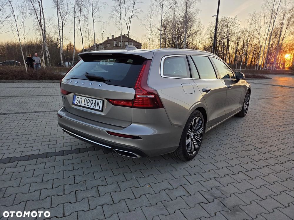 Volvo V60 T6 AWD Recharge Geartronic Inscription Expression - 3