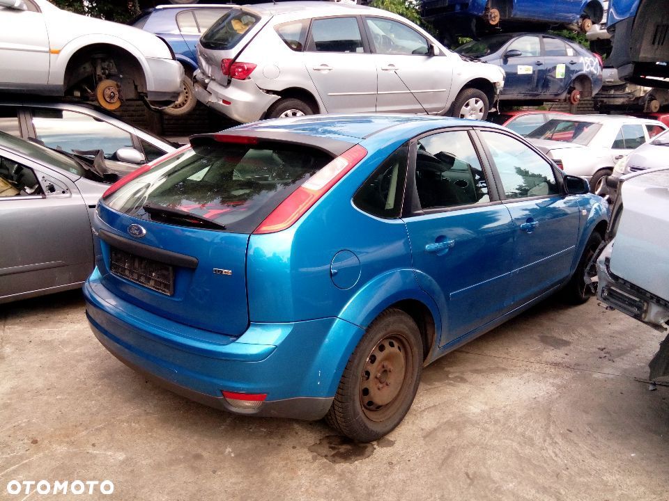 *FORD FOCUS MK2* Samochód na części - 17