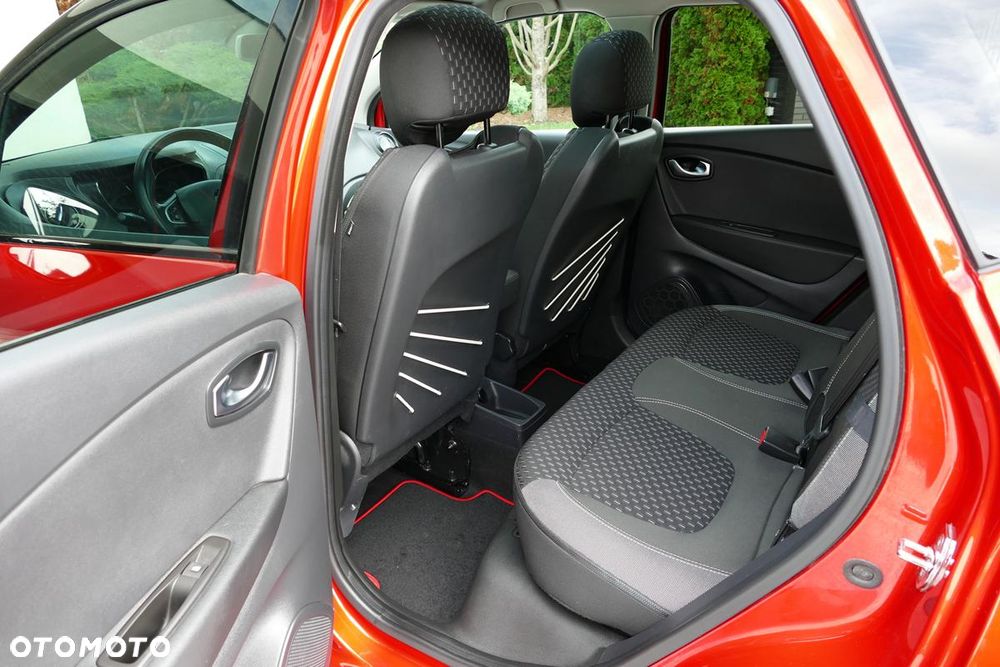 Renault Captur 1.2 Energy TCe Initiale Paris EDC - 26