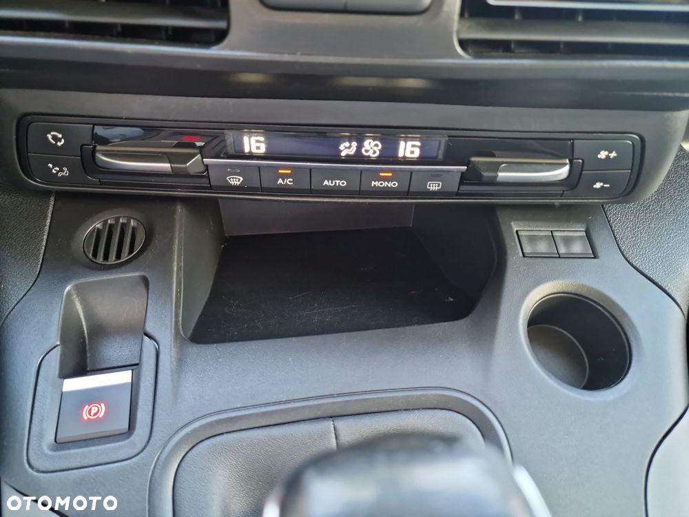 Toyota Proace City Verso Long 1.5 D-4D Family - 25