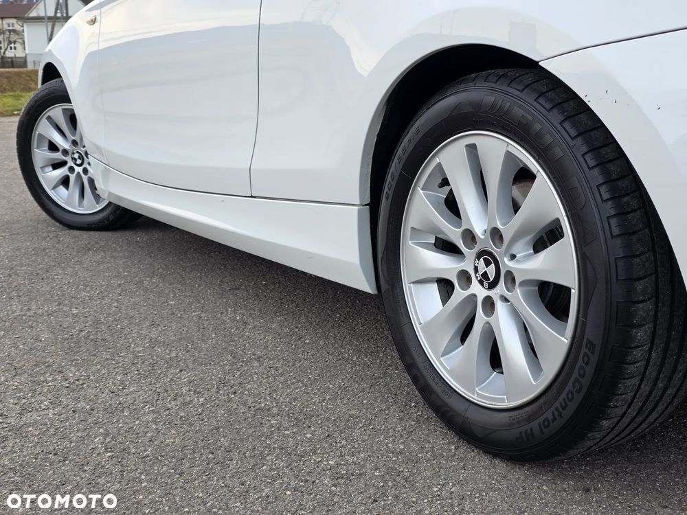 BMW Seria 1 116d DPF Edition Sport - 26