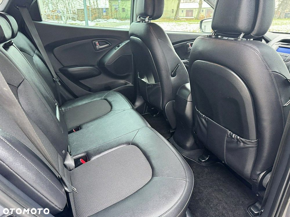 Hyundai ix35 - 12