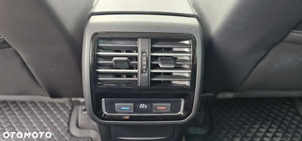 Volkswagen Passat Variant - 14