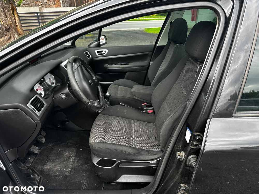 Peugeot 307 SW 110 OXYGO - 13