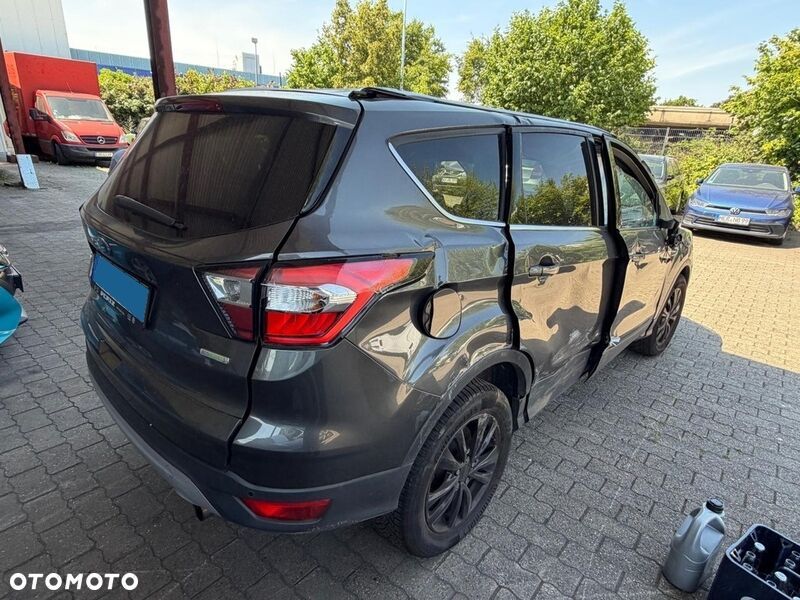 Ford Kuga 1.5 EcoBoost 2x4 Cool & Connect - 6