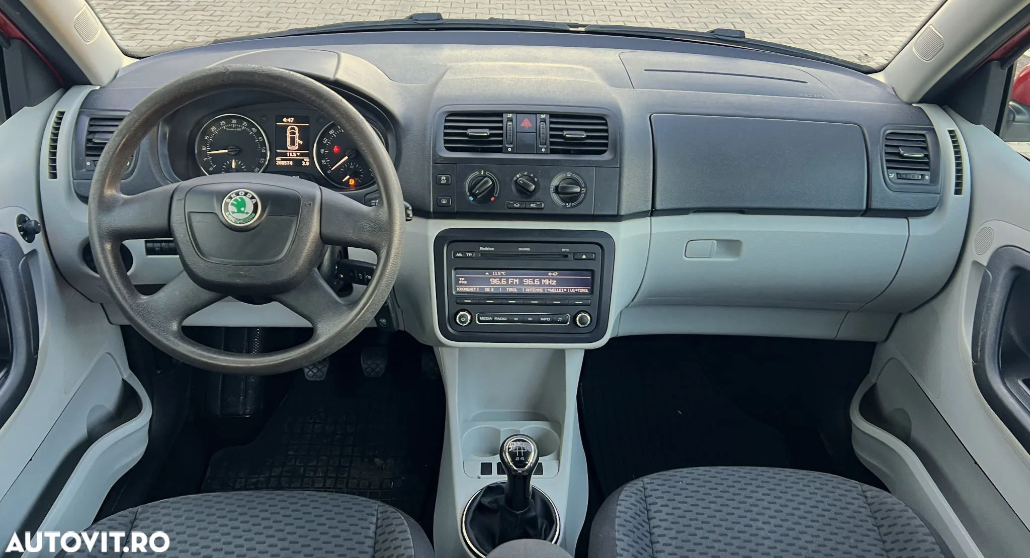 Skoda Fabia 1.6 TDI DPF STYLE EDITION - 8