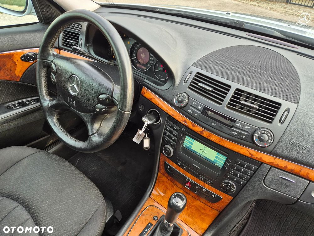 Mercedes-Benz Klasa E 220 CDI Automatik Elegance - 8